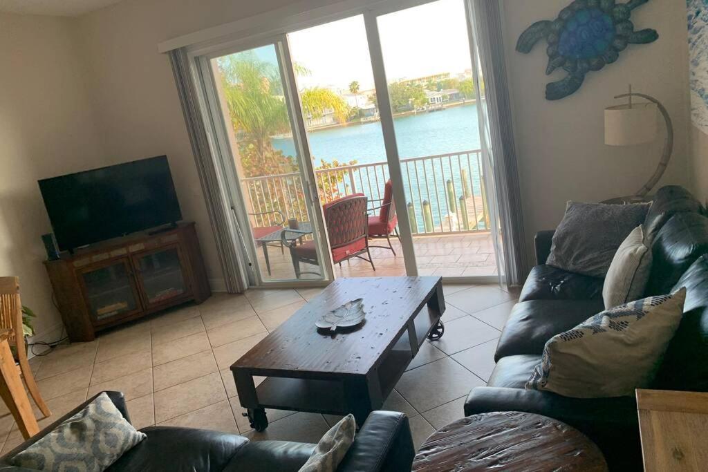 Luxury And Spacious Waterside Getaway Clearwater Beach Kültér fotó