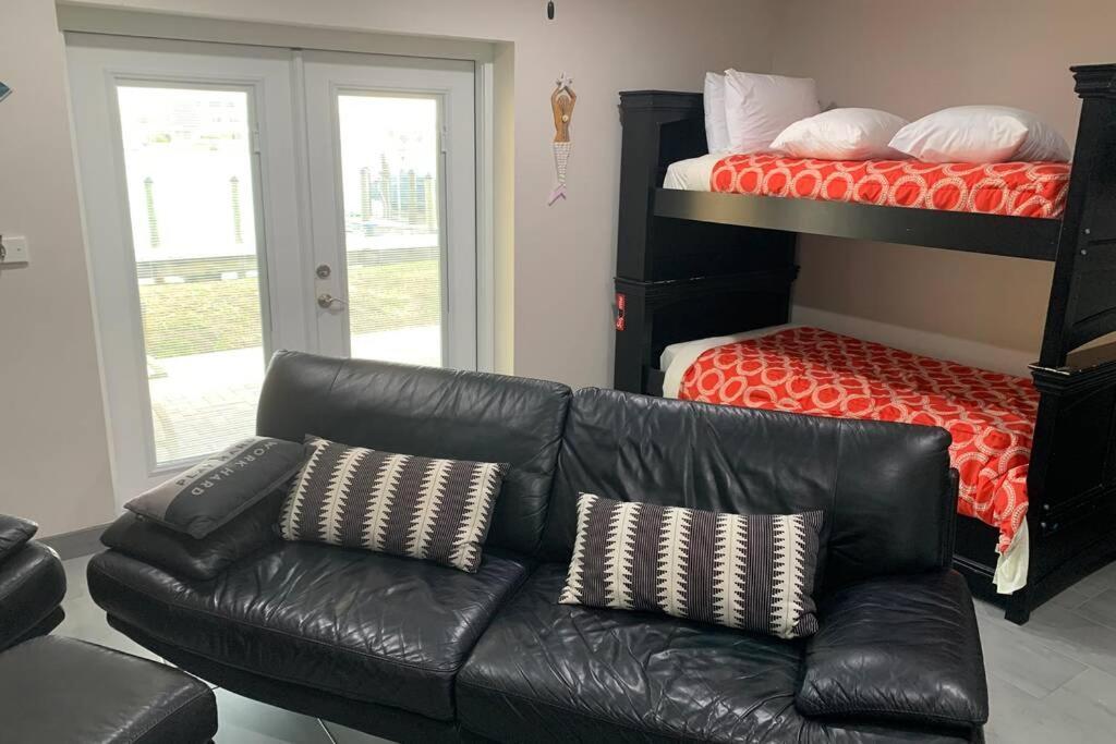 Luxury And Spacious Waterside Getaway Clearwater Beach Kültér fotó